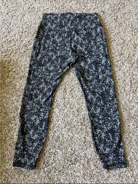 lululemon athletica Black Floral Print Leggings